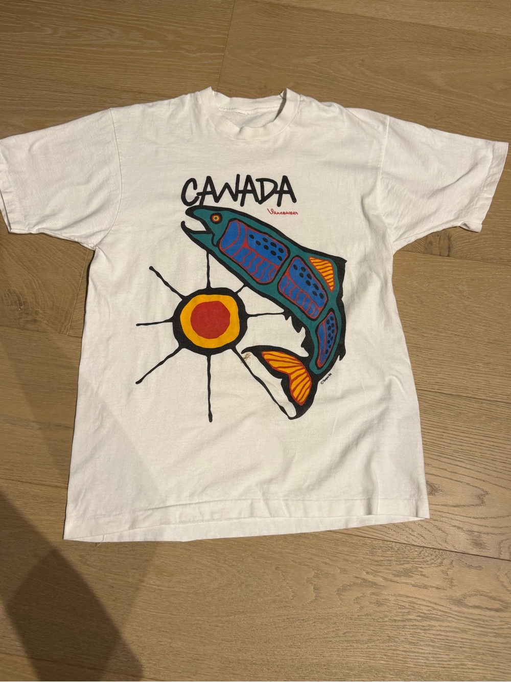 Vintage 1990s Canadian Cotton Teepee T Shirt Indigenous Tribal Salmon, Sun Art